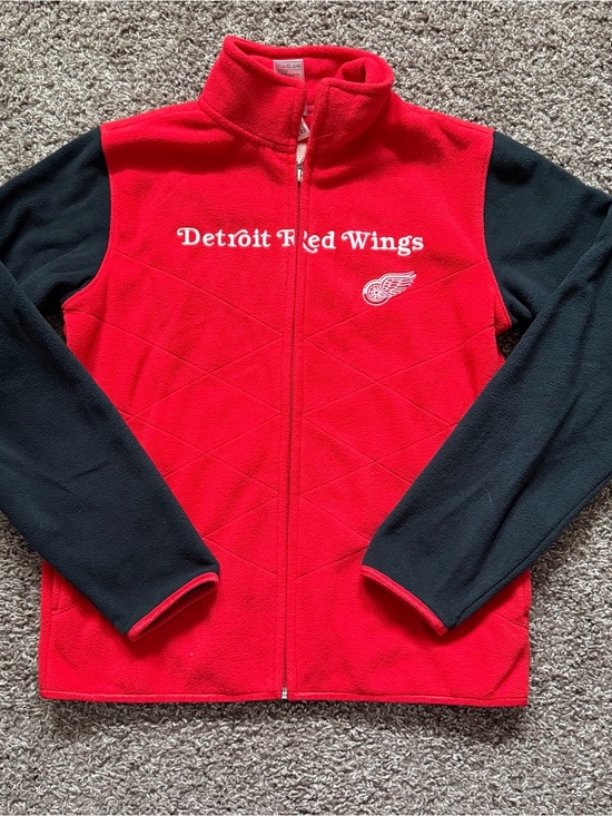 Reebok Tops - Vintage Reebok Detroit Red Wings Quilted Fleece Jacket